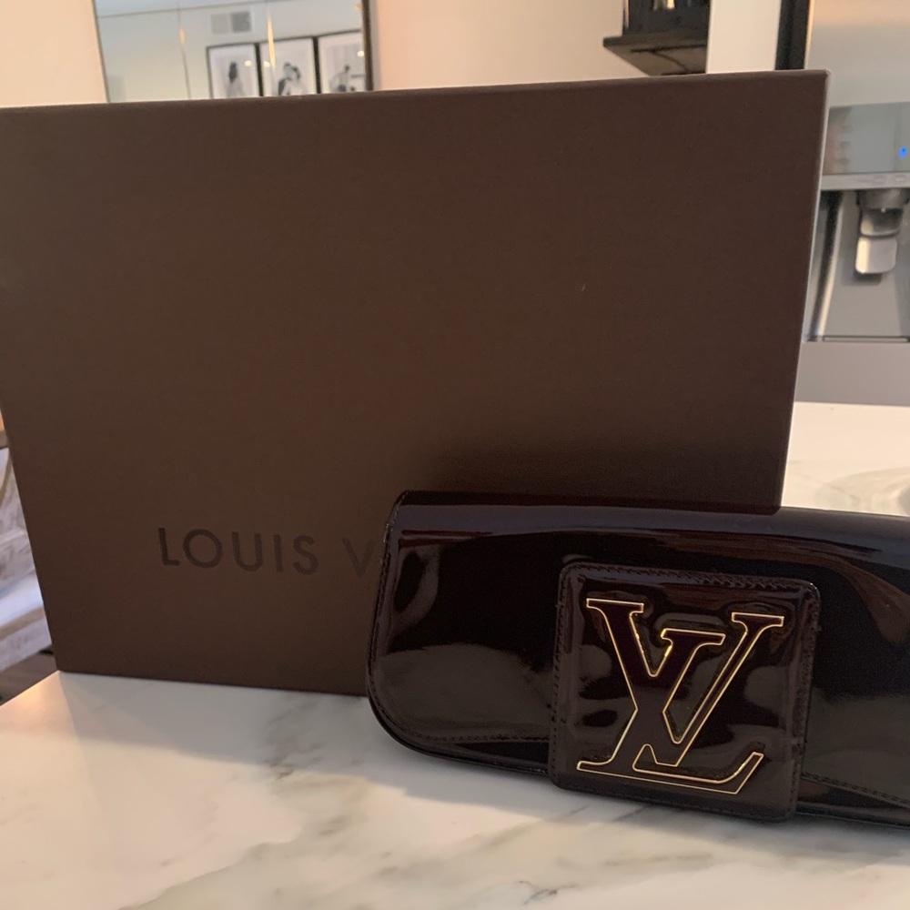 Louis Vuitton Sobe Burgundy Clutch